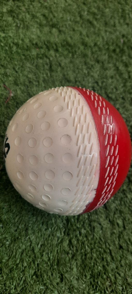 RS Cricket Ball Dimple side scaled